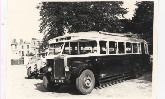 Griffin's Bus, before 1950