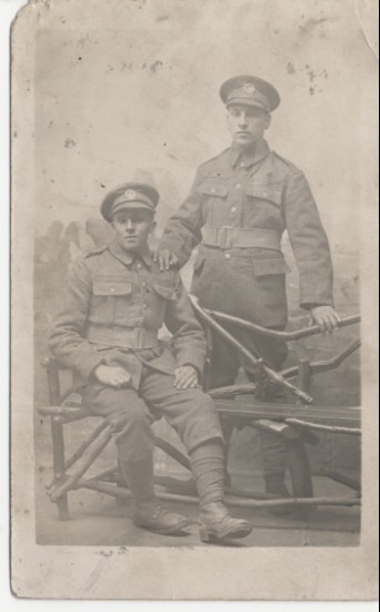 Photograph of two Soldiers