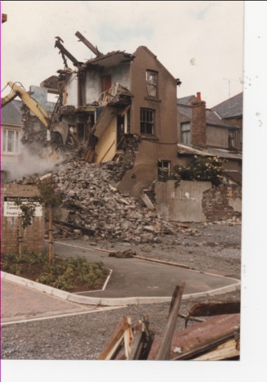 Demolition of 110 and 111 Worcester Street, Brynmawr