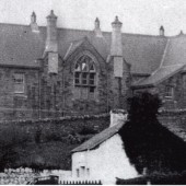 Cwmyrdderch School