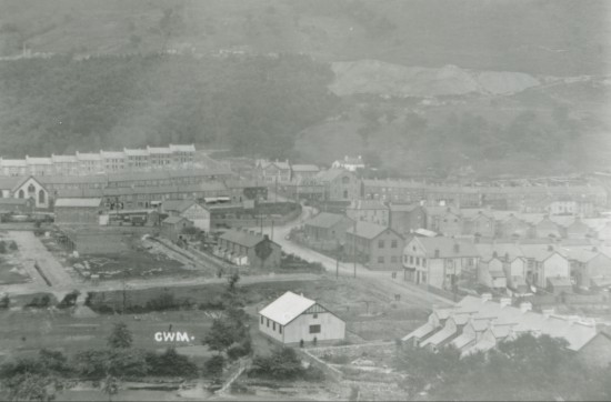 Cwm with Presbyterian Vestry in foreground