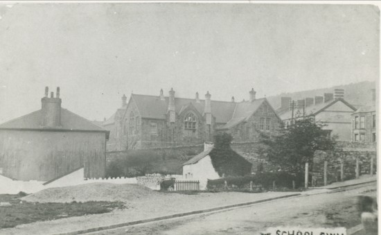 Cwmrhydderch School
