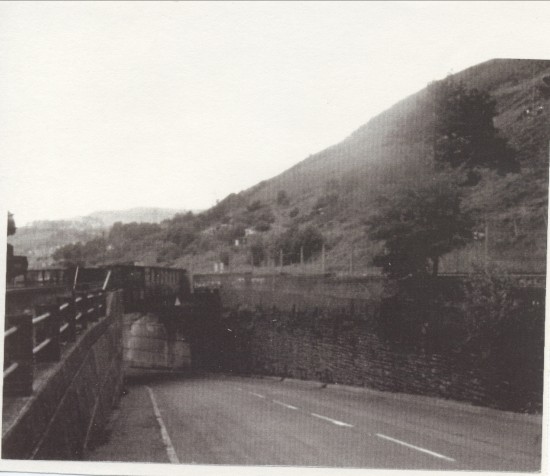 The Old Road to Cwm looking North.