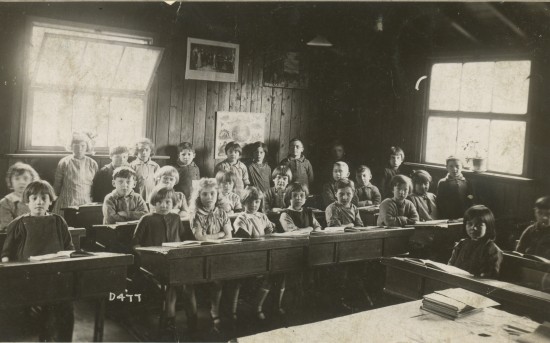 Class of Pupils in Tyllwyn School Hut.