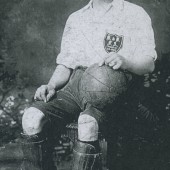 Joe Pettican of Newbury came to Victoria in 1908 and played Football for Ebbw Vale.
