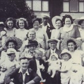The people of the Waterwheel, Waunlwyd, on a day trip to Barry Island.