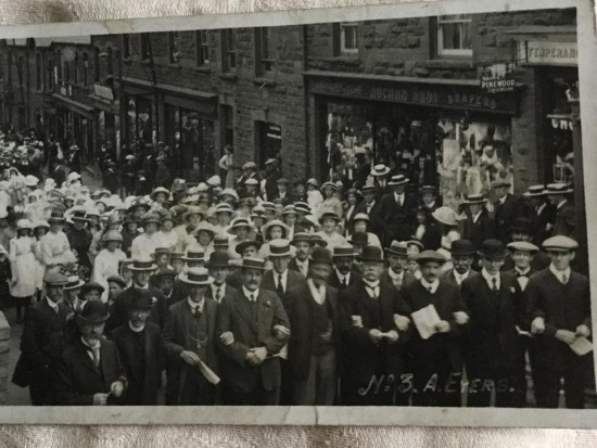 commercial-road-baptist-chapel-circa-1918 Commercial Road Baptist Chapel, Whitsun Walk.