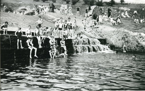 Weir at Nine Arches