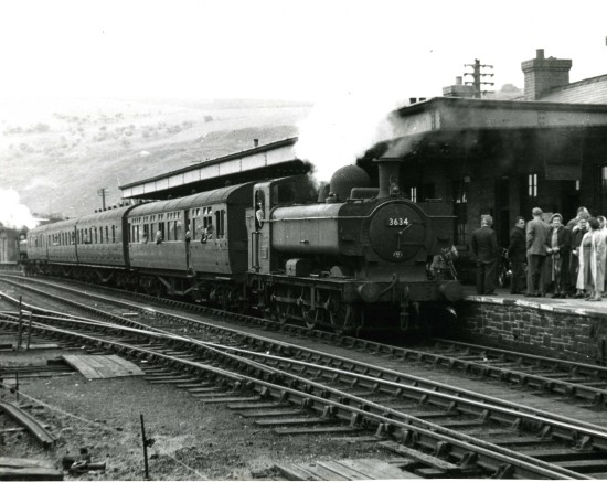 Last train at Tredegar Station