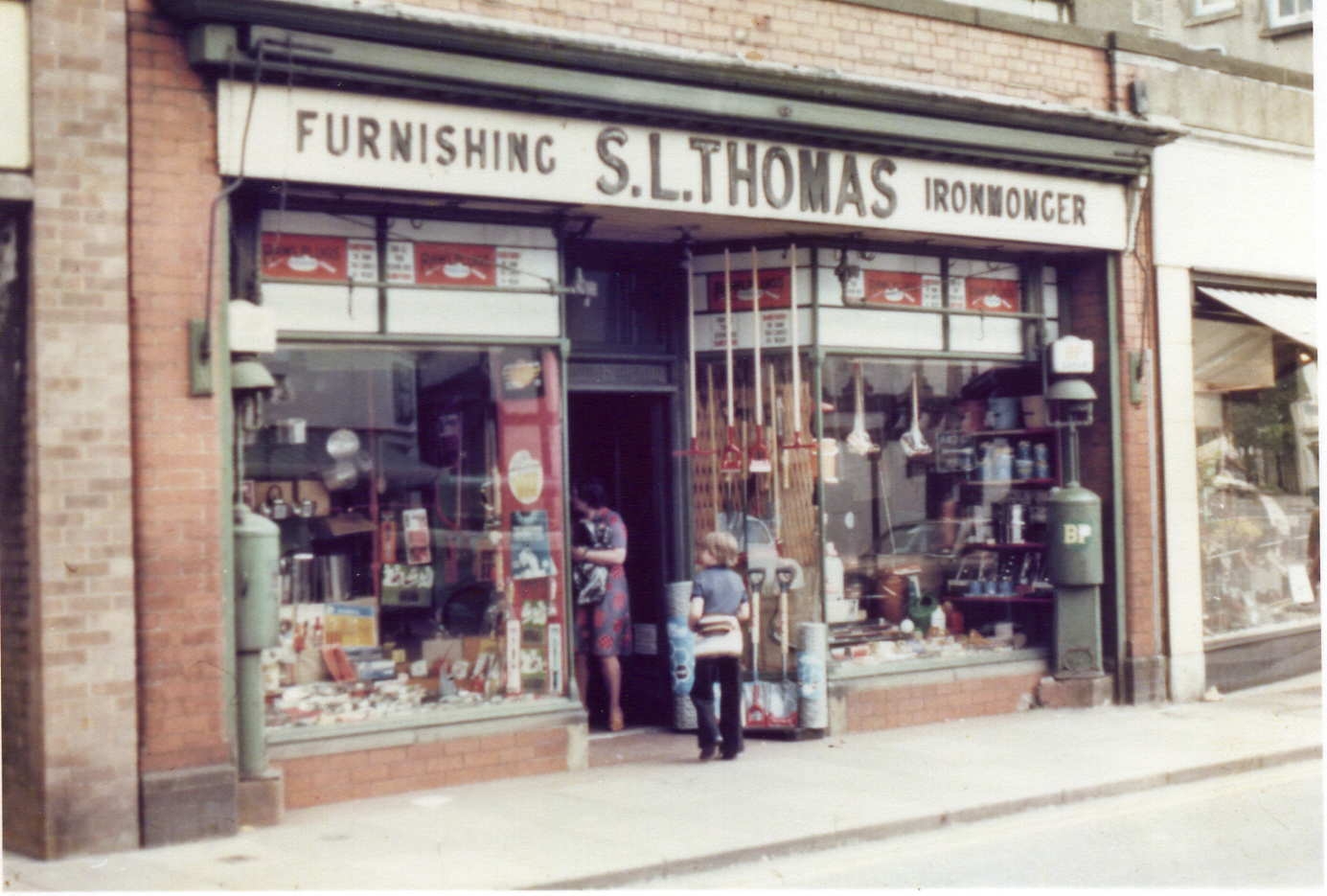 S L Thomas Tredegar Shops, Photo, Commercial, Mixed, The 1950s