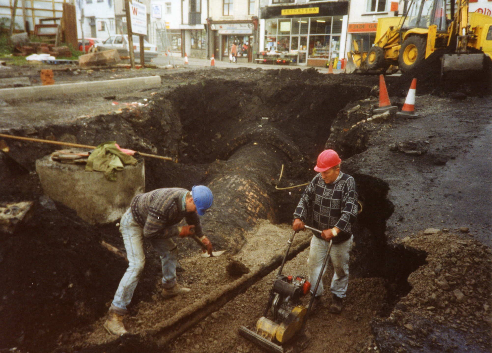 Workings at Commercial Street Tredegar Construction, Male, Photo