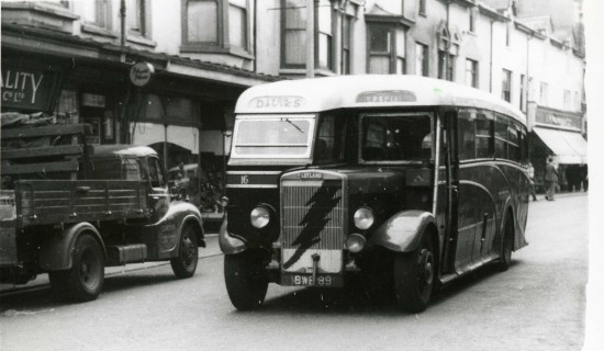 Ivor Davies Bus Tredegar